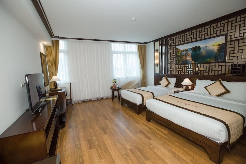 New Star Ha Long Hotel Exterior photo