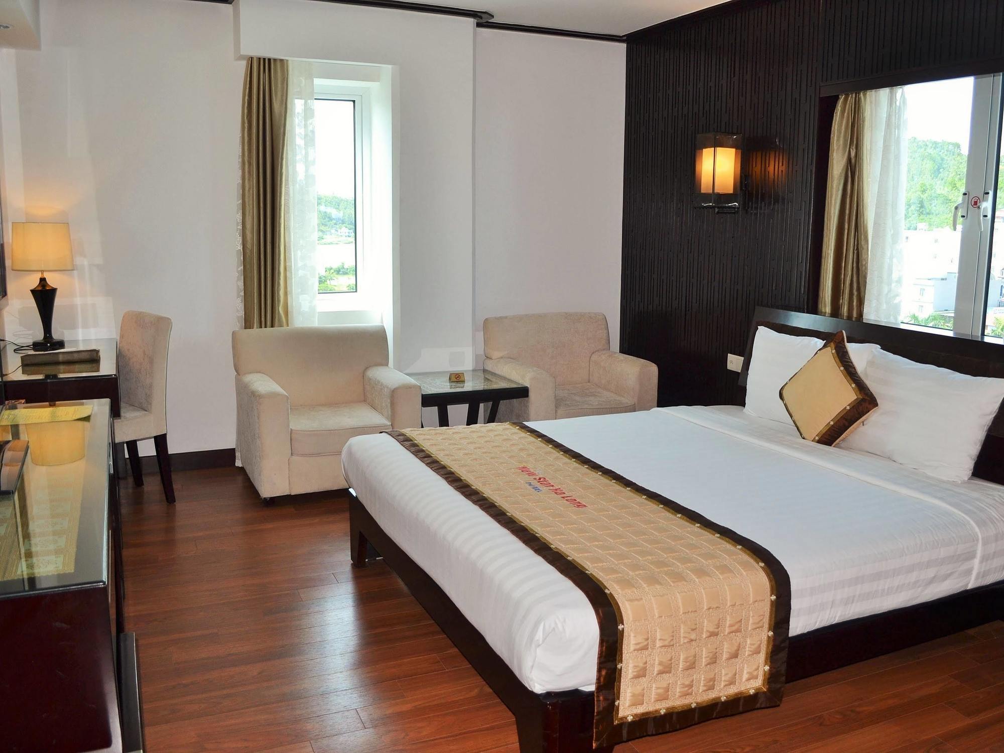 New Star Ha Long Hotel Exterior photo